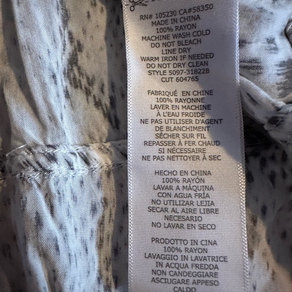 SOFT JOIE Blue "Arryn B" Ruffled Mini Snakeskin Print 3/4 Sleeve Dress - Picture 5 of 5